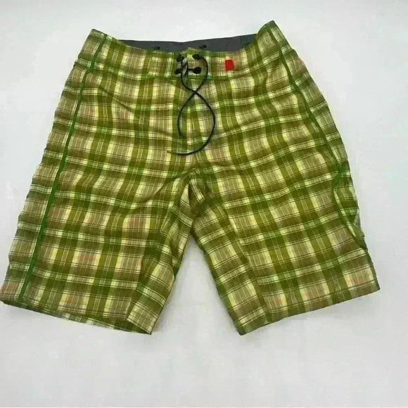 The North Face Board Shorts Green/Yellow Plaid Size 32 - Picture 1 of 6